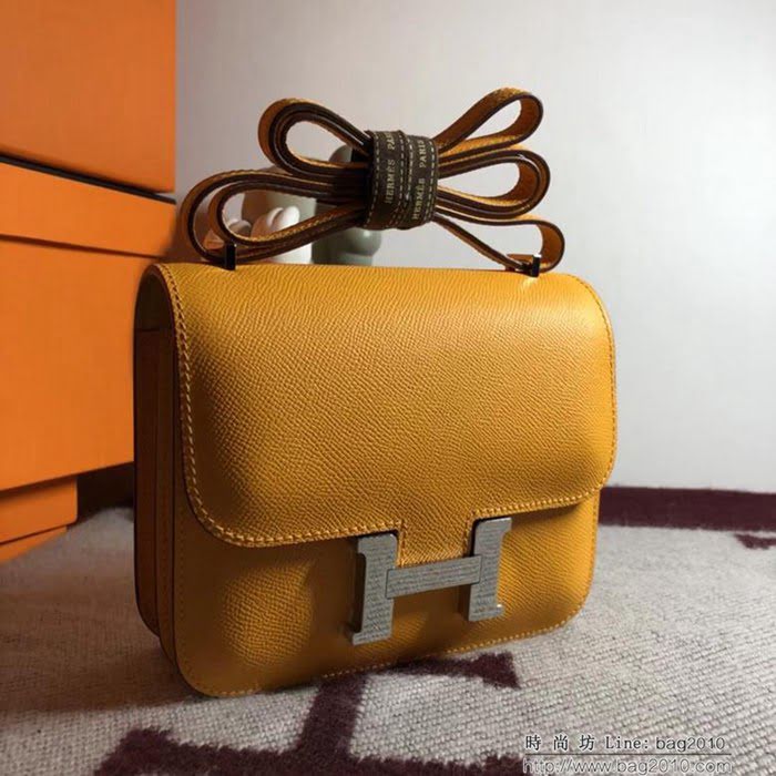HERMES愛馬仕 空姐包 constance 太陽黃 EPSOM 18cm 銀扣 蠟線縫製 單肩斜挎包  Ama1476